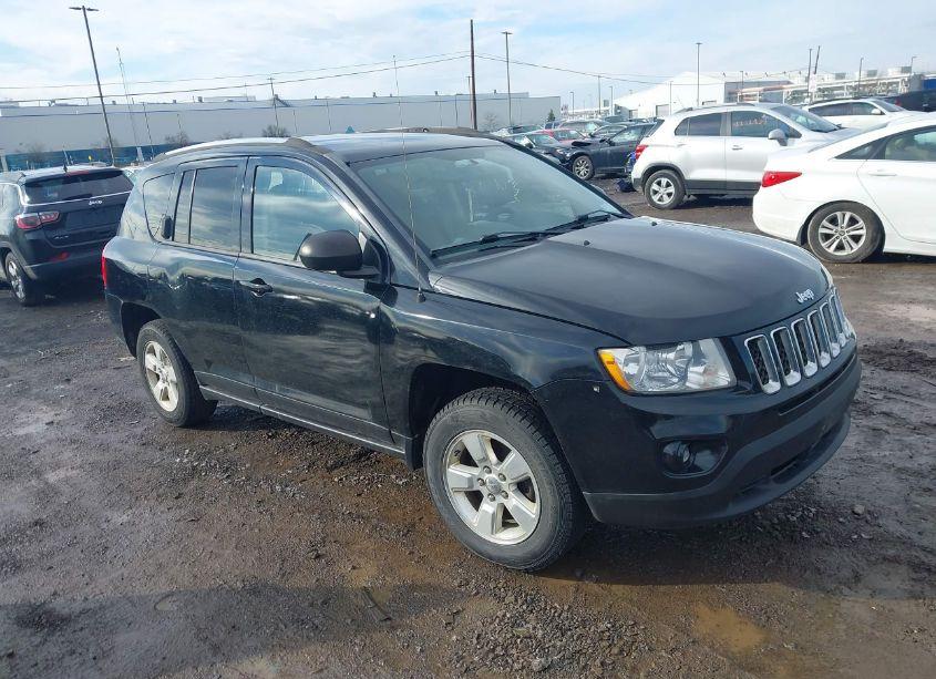 2013 Jeep Compass SPORT (VIN 1C4NJCBA6DD275705) main photo