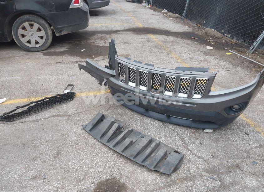 Photo 12 of 2014 Jeep Compass SPORT (VIN 1C4NJCBA6ED551995)