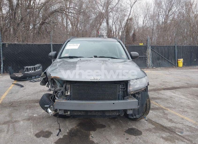 Photo 13 of 2014 Jeep Compass SPORT (VIN 1C4NJCBA6ED551995)