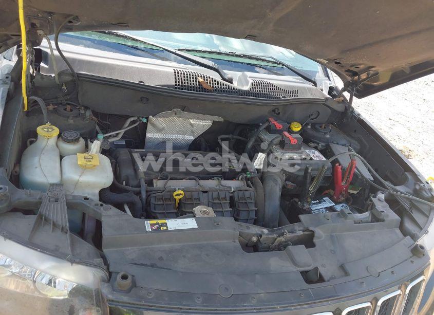 Photo 10 of 2014 Jeep Compass SPORT (VIN 1C4NJCBA6ED720364)