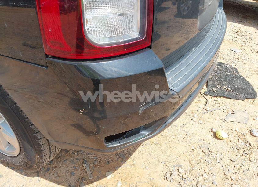 Photo 12 of 2014 Jeep Compass SPORT (VIN 1C4NJCBA6ED720364)