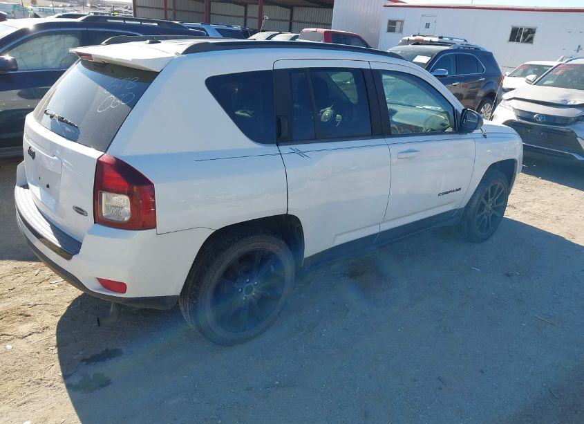 Photo 4 of 2014 Jeep Compass ALTITUDE (VIN 1C4NJCBA6ED763957)