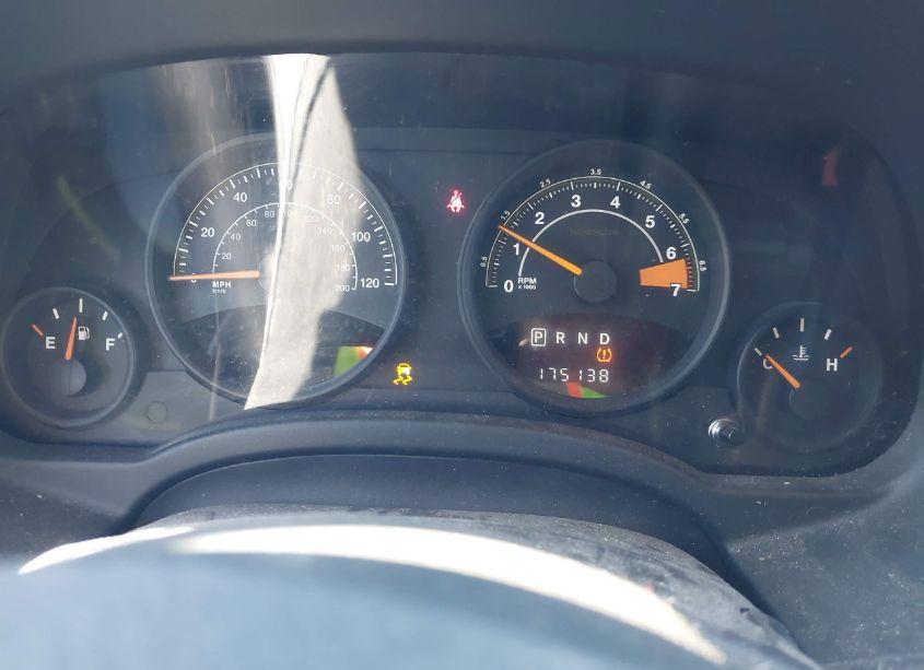 Photo 7 of 2014 Jeep Compass ALTITUDE (VIN 1C4NJCBA6ED763957)