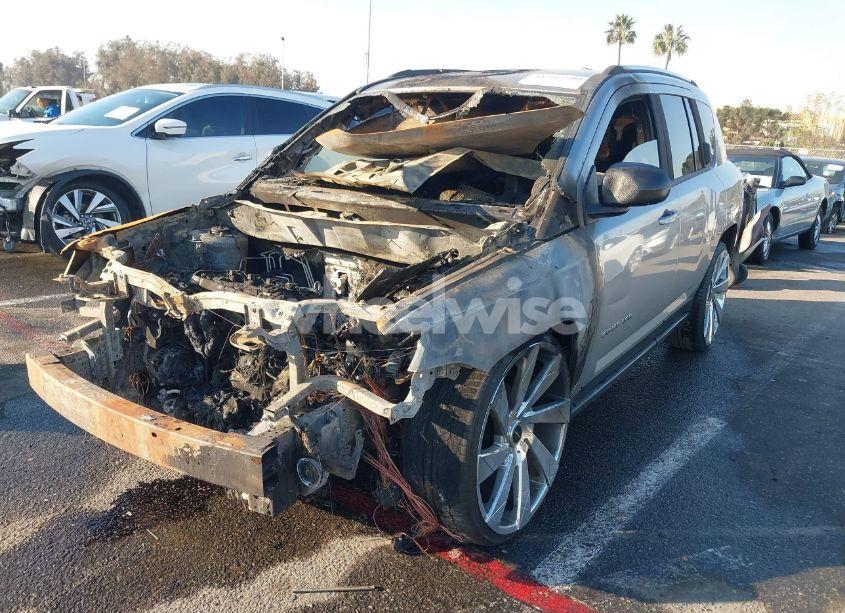 Photo 2 of 2015 Jeep Compass SPORT (VIN 1C4NJCBA6FD262486)