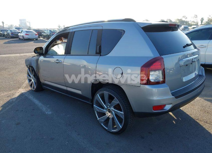 Photo 3 of 2015 Jeep Compass SPORT (VIN 1C4NJCBA6FD262486)