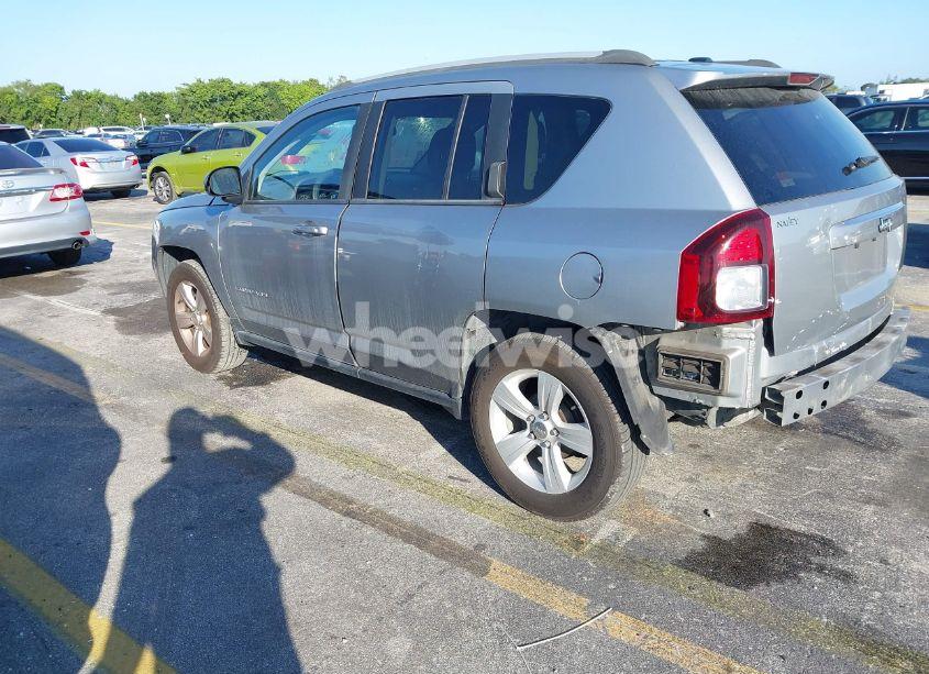 Photo 3 of 2016 Jeep Compass SPORT (VIN 1C4NJCBA6GD687949)