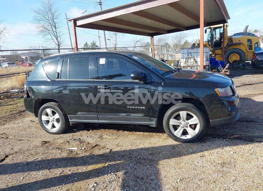 Photo 13 of 2016 Jeep Compass SPORT (VIN 1C4NJCBA6GD710064)
