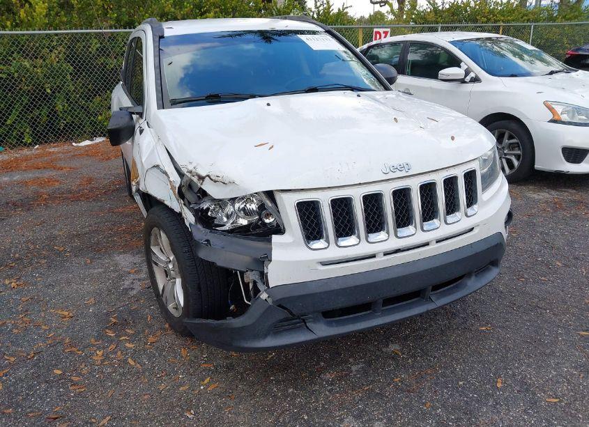 Photo 6 of 2017 Jeep Compass SPORT FWD (VIN 1C4NJCBA6HD123185)
