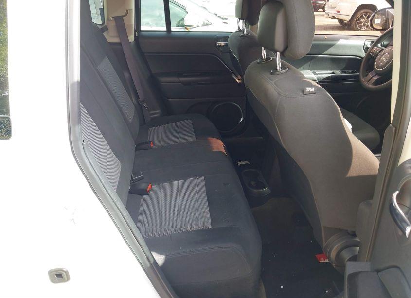 Photo 8 of 2017 Jeep Compass SPORT FWD (VIN 1C4NJCBA6HD123185)