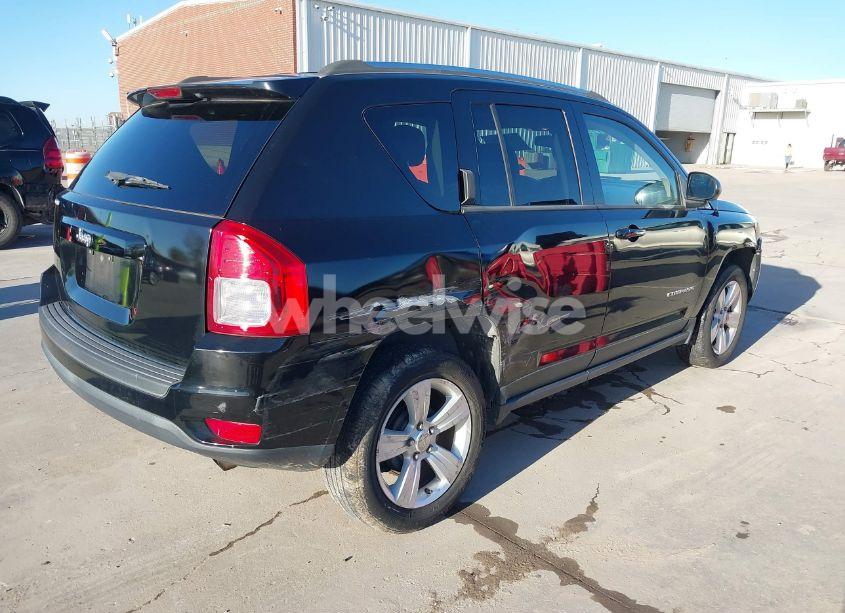 Photo 4 of 2012 Jeep Compass SPORT (VIN 1C4NJCBA7CD618200)