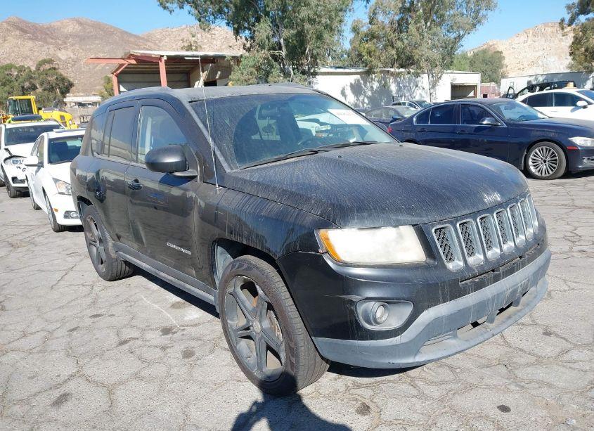 2013 Jeep Compass SPORT (VIN 1C4NJCBA7DD265376) main photo