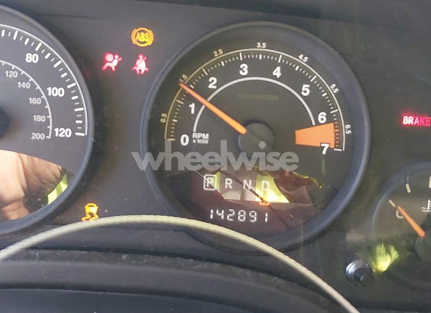 Photo 7 of 2014 Jeep Compass SPORT (VIN 1C4NJCBA7ED504880)