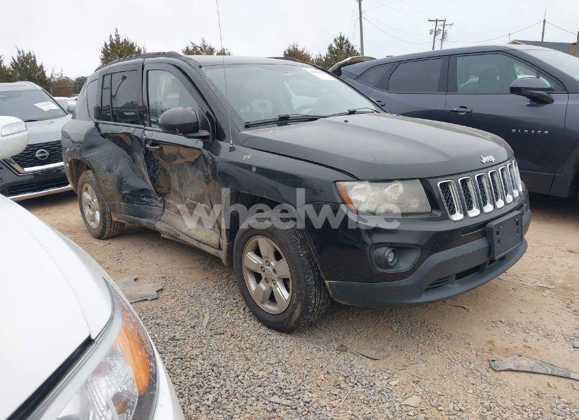 2014 Jeep Compass SPORT (VIN 1C4NJCBA7ED800997) main photo