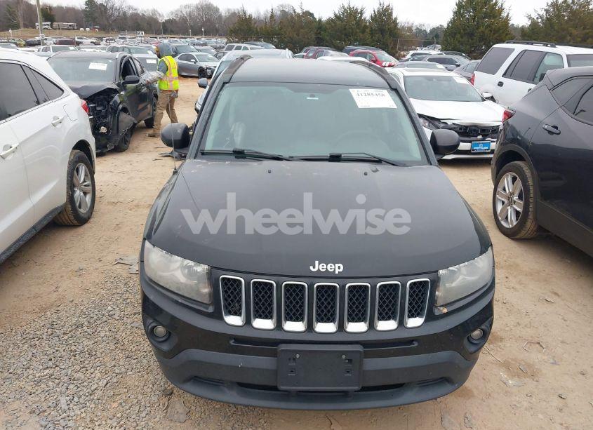 Photo 12 of 2014 Jeep Compass SPORT (VIN 1C4NJCBA7ED800997)