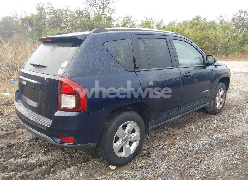 Photo 4 of 2014 Jeep Compass SPORT (VIN 1C4NJCBA7ED821929)