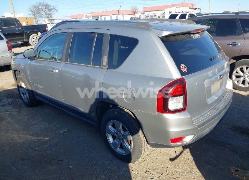 Photo 3 of 2015 Jeep Compass SPORT (VIN 1C4NJCBA7FD156029)