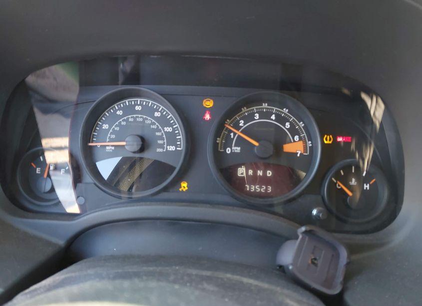 Photo 7 of 2015 Jeep Compass ALTITUDE EDITION (VIN 1C4NJCBA7FD431494)