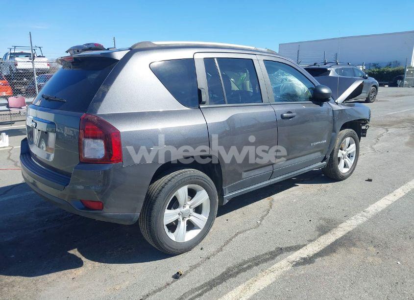 Photo 4 of 2016 Jeep Compass SPORT (VIN 1C4NJCBA7GD611107)