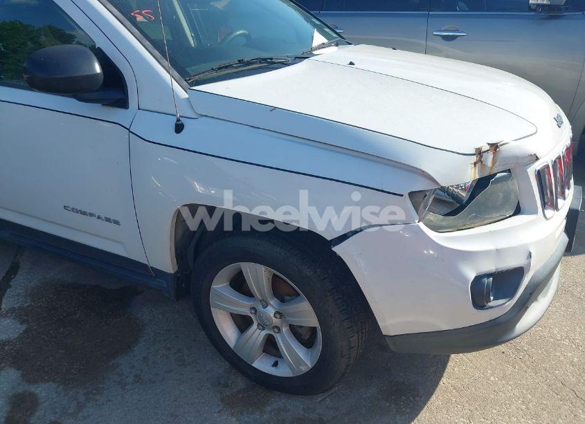 Photo 12 of 2016 Jeep Compass SPORT (VIN 1C4NJCBA7GD705620)