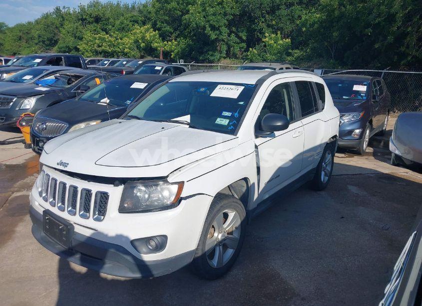Photo 2 of 2016 Jeep Compass SPORT (VIN 1C4NJCBA7GD705620)