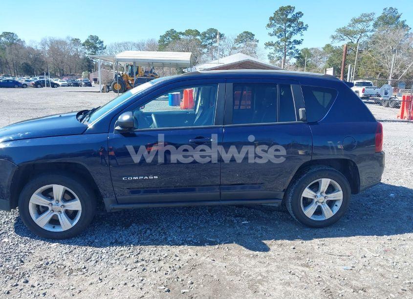 Photo 14 of 2017 Jeep Compass SPORT FWD (VIN 1C4NJCBA7HD123549)