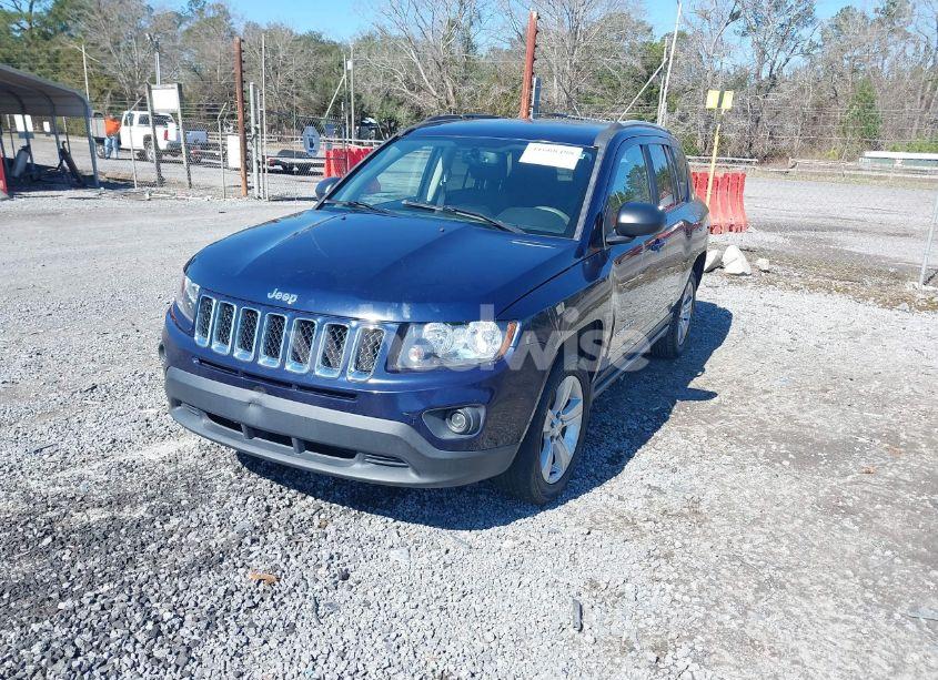 Photo 2 of 2017 Jeep Compass SPORT FWD (VIN 1C4NJCBA7HD123549)