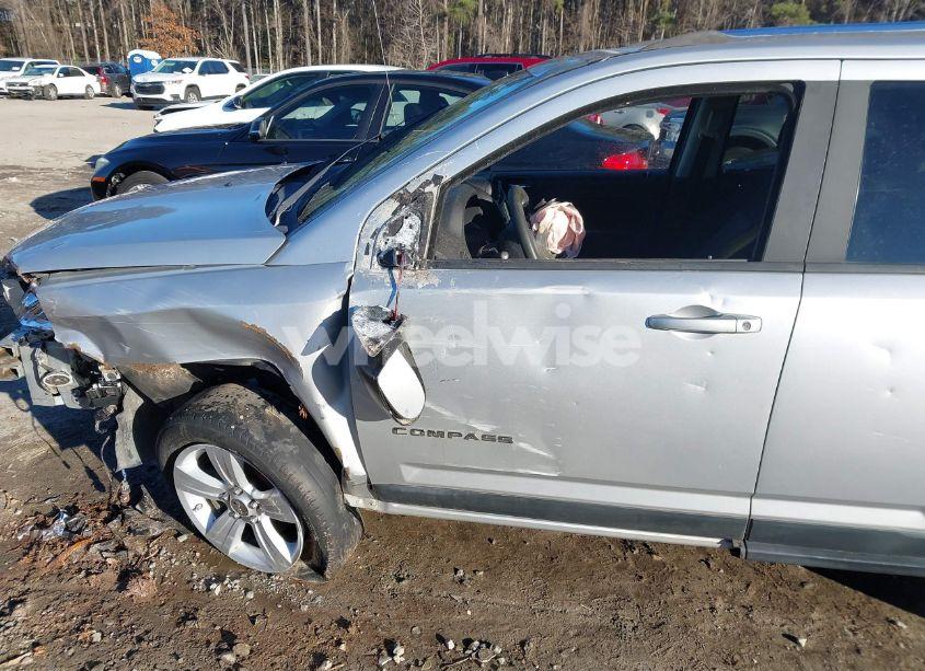 Photo 15 of 2012 Jeep Compass SPORT (VIN 1C4NJCBA8CD627357)
