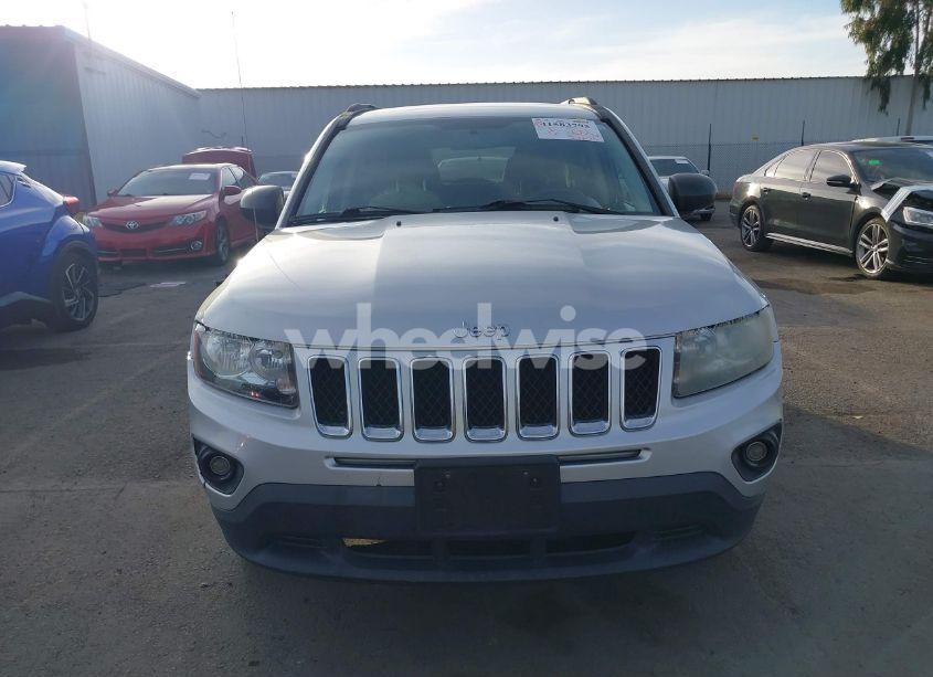 Photo 12 of 2014 Jeep Compass SPORT (VIN 1C4NJCBA8ED523941)