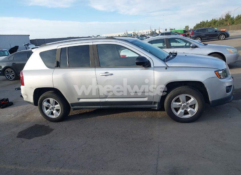 Photo 13 of 2014 Jeep Compass SPORT (VIN 1C4NJCBA8ED523941)