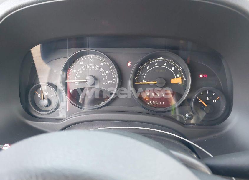 Photo 7 of 2014 Jeep Compass SPORT (VIN 1C4NJCBA8ED523941)