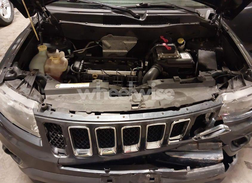 Photo 10 of 2014 Jeep Compass SPORT (VIN 1C4NJCBA8ED531277)