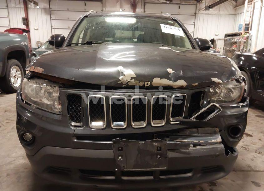 Photo 13 of 2014 Jeep Compass SPORT (VIN 1C4NJCBA8ED531277)