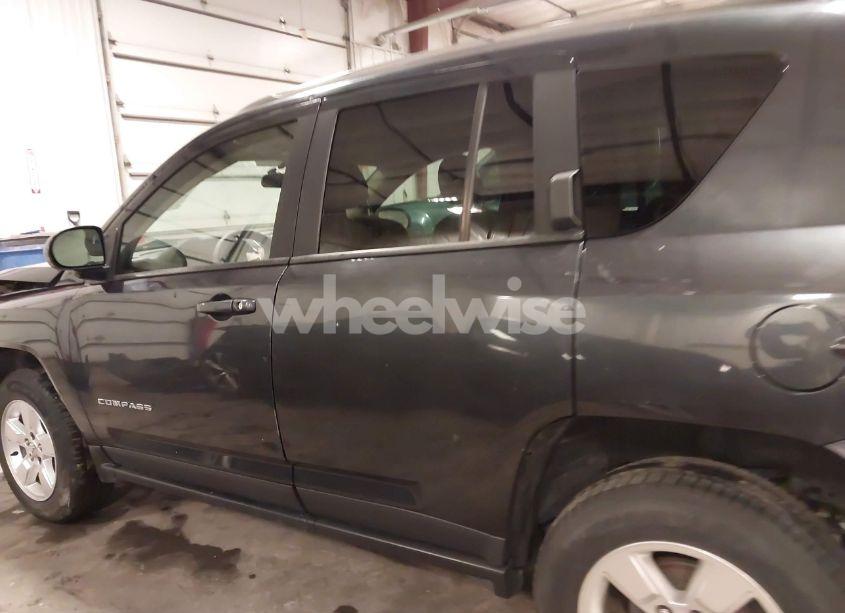 Photo 15 of 2014 Jeep Compass SPORT (VIN 1C4NJCBA8ED531277)