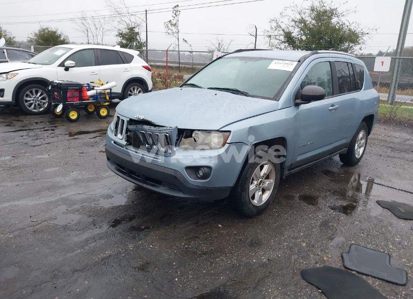 Photo 2 of 2014 Jeep Compass SPORT (VIN 1C4NJCBA8ED573447)