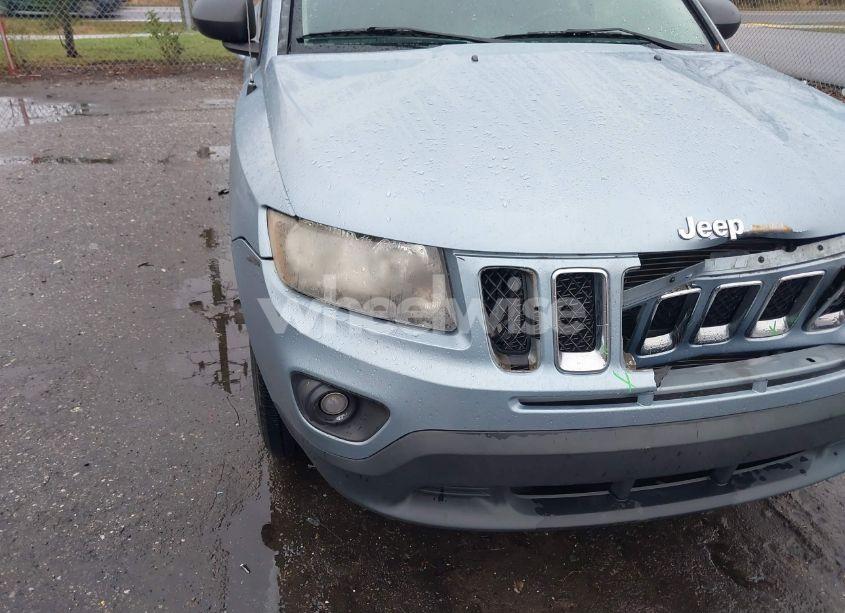 Photo 6 of 2014 Jeep Compass SPORT (VIN 1C4NJCBA8ED573447)