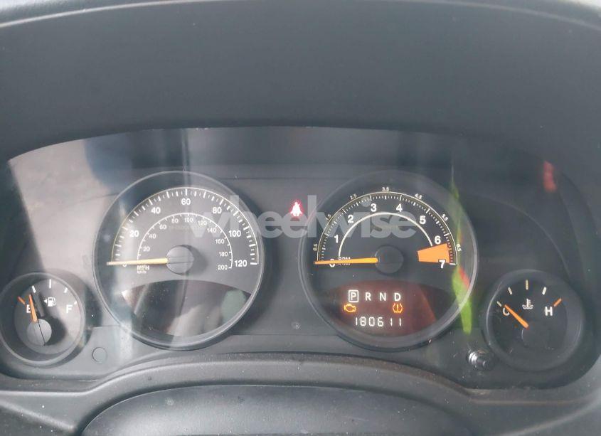 Photo 7 of 2014 Jeep Compass SPORT (VIN 1C4NJCBA8ED573447)