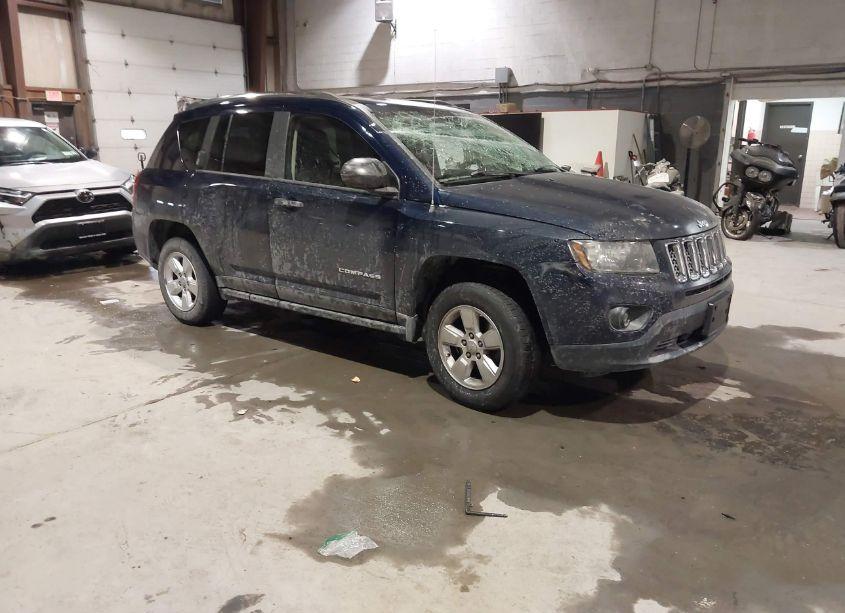 2014 Jeep Compass SPORT (VIN 1C4NJCBA8ED660250) main photo