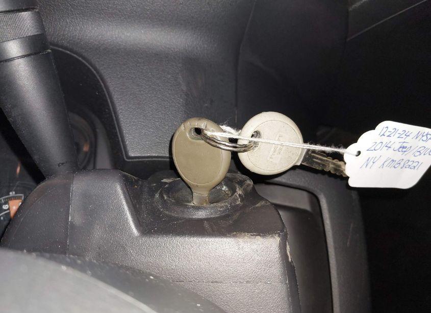 Photo 11 of 2014 Jeep Compass SPORT (VIN 1C4NJCBA8ED660250)