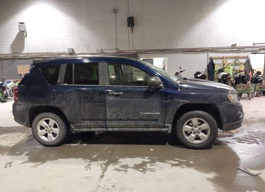 Photo 13 of 2014 Jeep Compass SPORT (VIN 1C4NJCBA8ED660250)