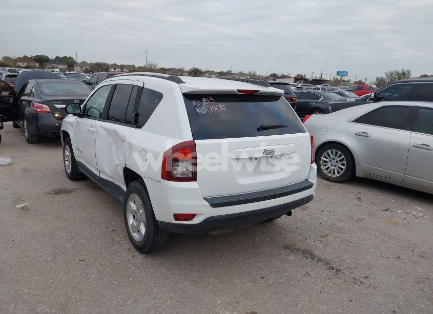 Photo 3 of 2014 Jeep Compass SPORT (VIN 1C4NJCBA8ED801172)