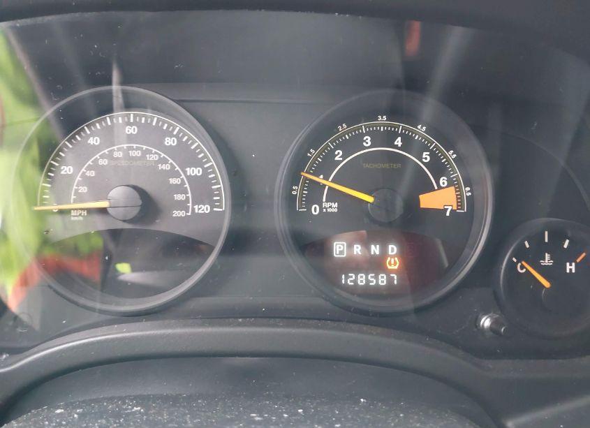 Photo 7 of 2015 Jeep Compass SPORT (VIN 1C4NJCBA8FD249867)