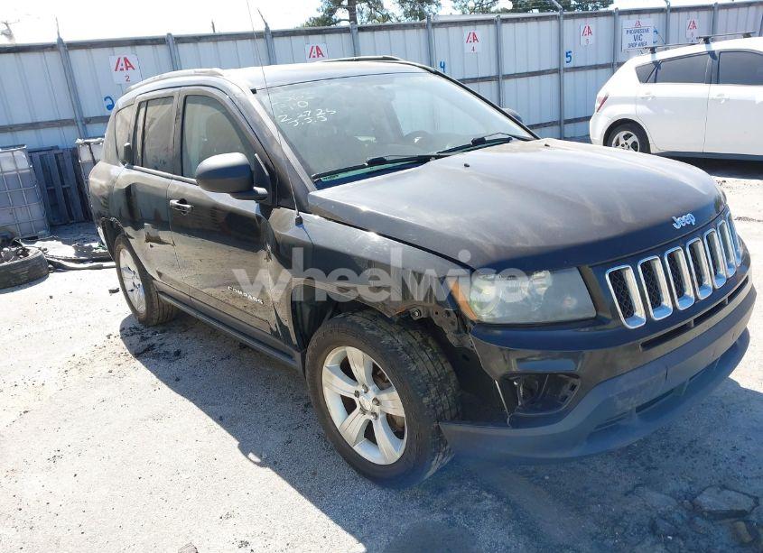 2016 Jeep Compass SPORT (VIN 1C4NJCBA8GD525563) main photo