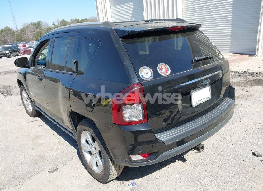 Photo 3 of 2016 Jeep Compass SPORT (VIN 1C4NJCBA8GD525563)