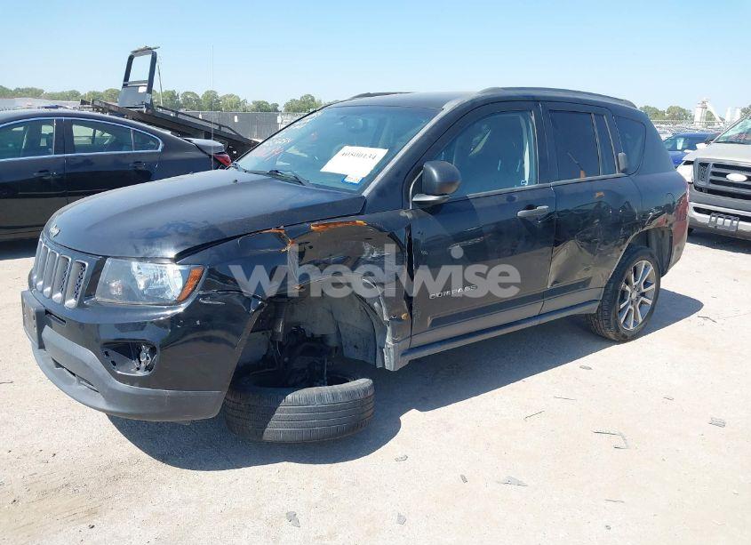 Photo 2 of 2016 Jeep Compass SPORT SE (VIN 1C4NJCBA8GD650157)