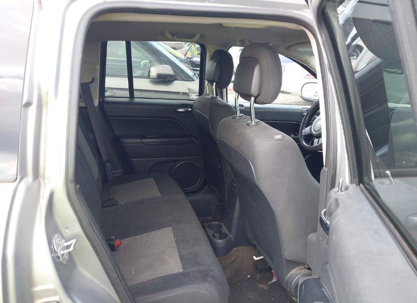 Photo 8 of 2017 Jeep Compass SPORT FWD (VIN 1C4NJCBA8HD156690)