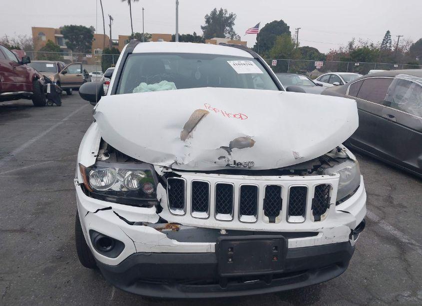 Photo 12 of 2014 Jeep Compass SPORT (VIN 1C4NJCBA9ED539307)