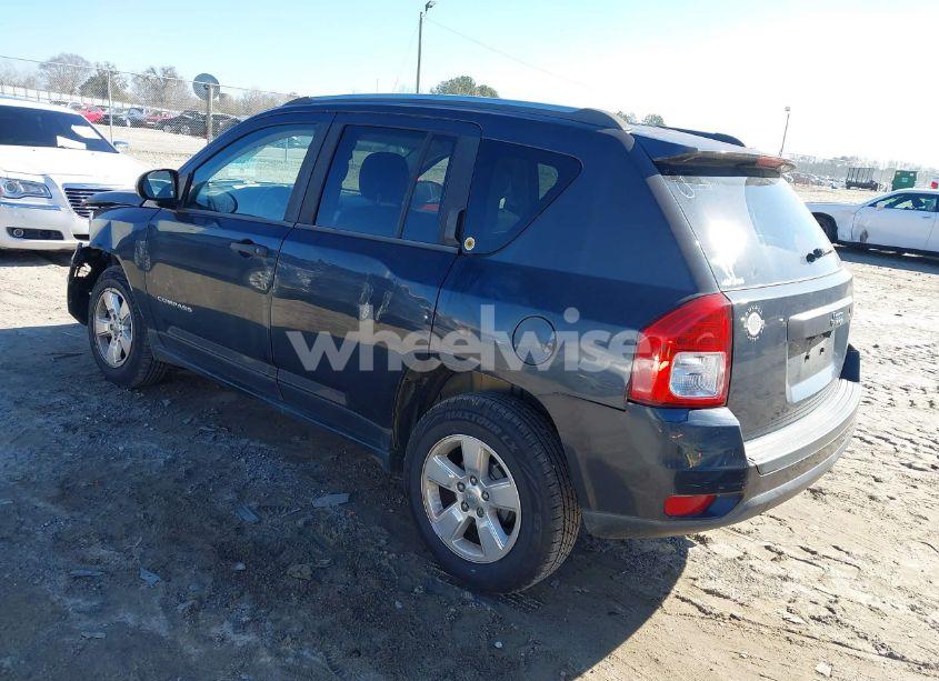 Photo 3 of 2014 Jeep Compass SPORT (VIN 1C4NJCBA9ED666557)