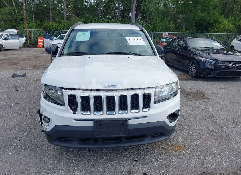 Photo 12 of 2016 Jeep Compass SPORT (VIN 1C4NJCBA9GD675035)