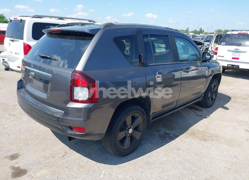Photo 4 of 2016 Jeep Compass SPORT (VIN 1C4NJCBA9GD675309)