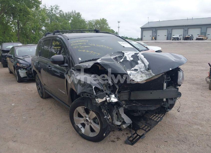 2016 Jeep Compass SPORT (VIN 1C4NJCBA9GD688321) main photo